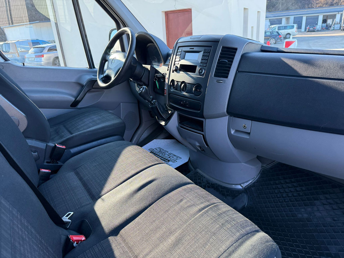 mercedes sprinter
