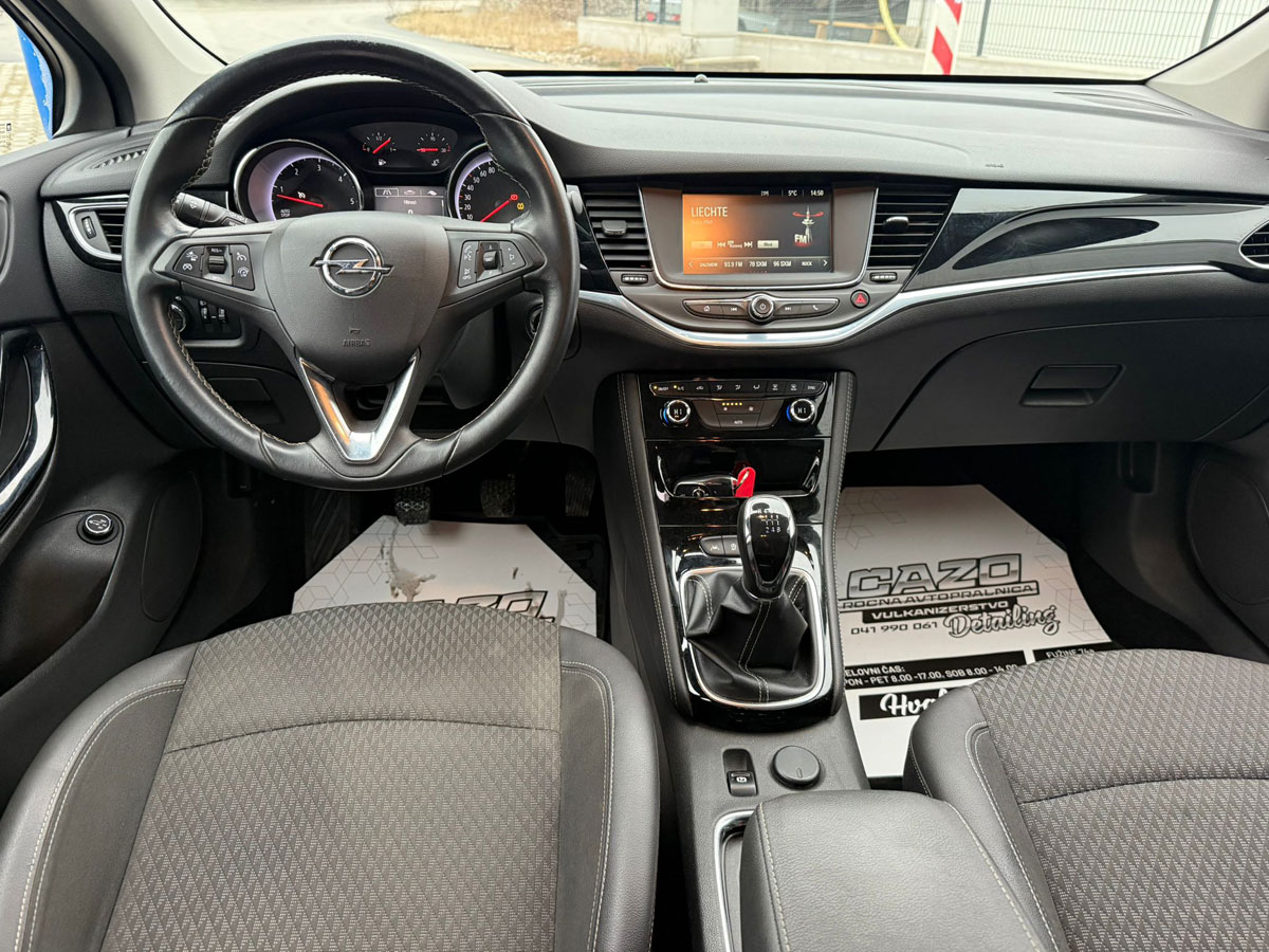 opel astra