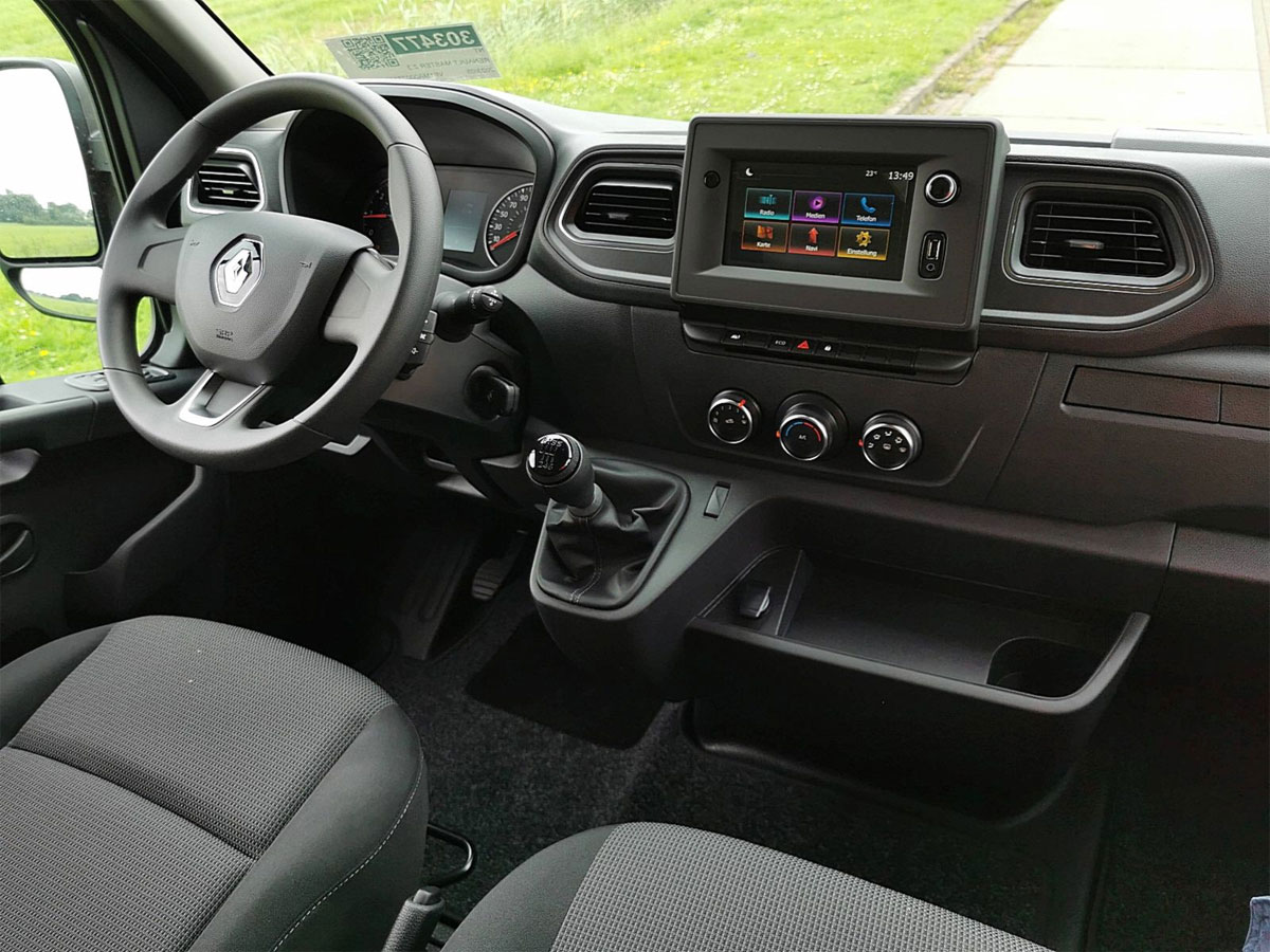 renault master